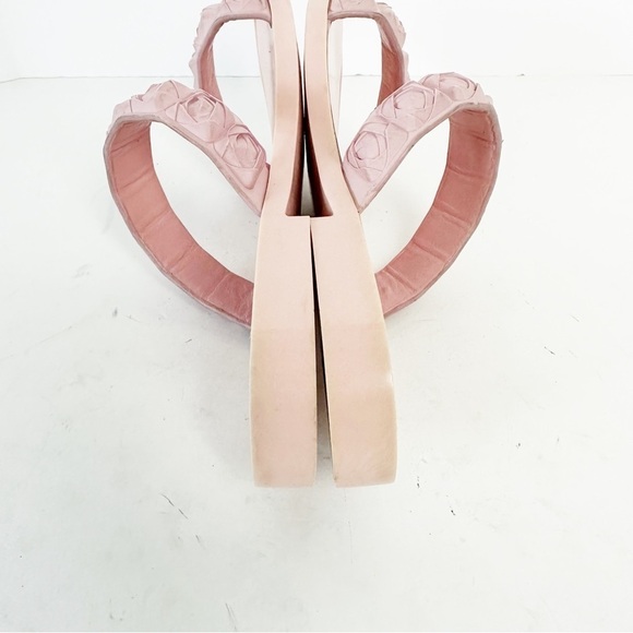 Stuart Weitzman Dusty Rose Rosita Debossed Sandals Rubber Slides 7 BarbieCore - Picture 8 of 13